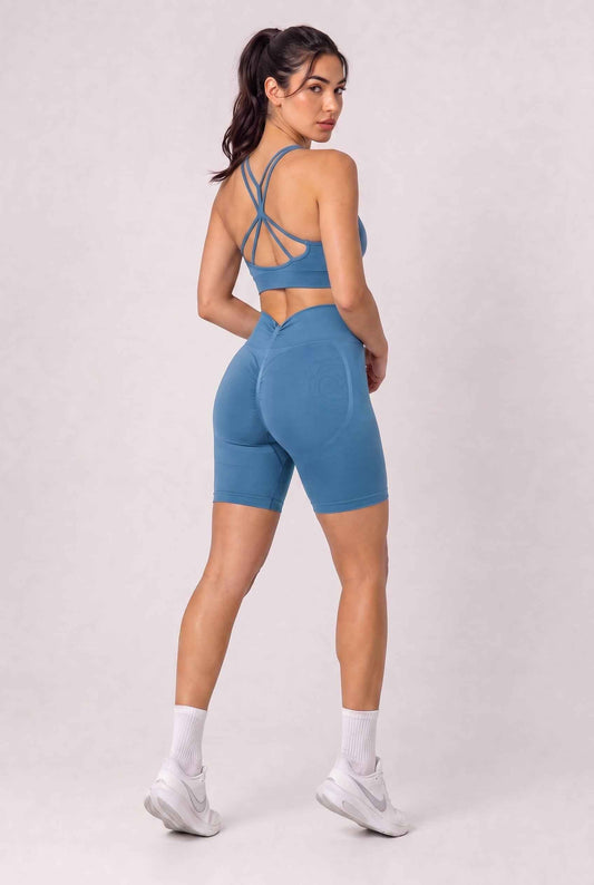 Zestaw bezszwowy PUSH UP V-SHAPE top + szorty lazurowy - Savannah