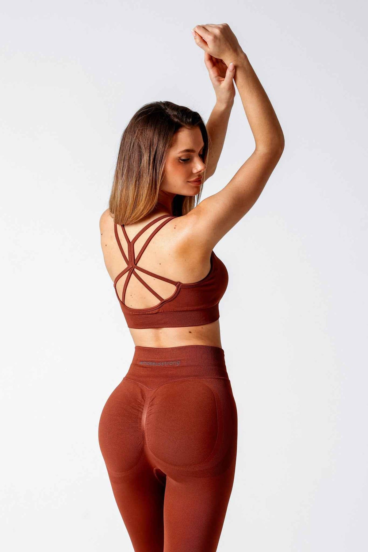 Legginsy bezszwowe PUSH UP PRO kasztanowe - Georgia