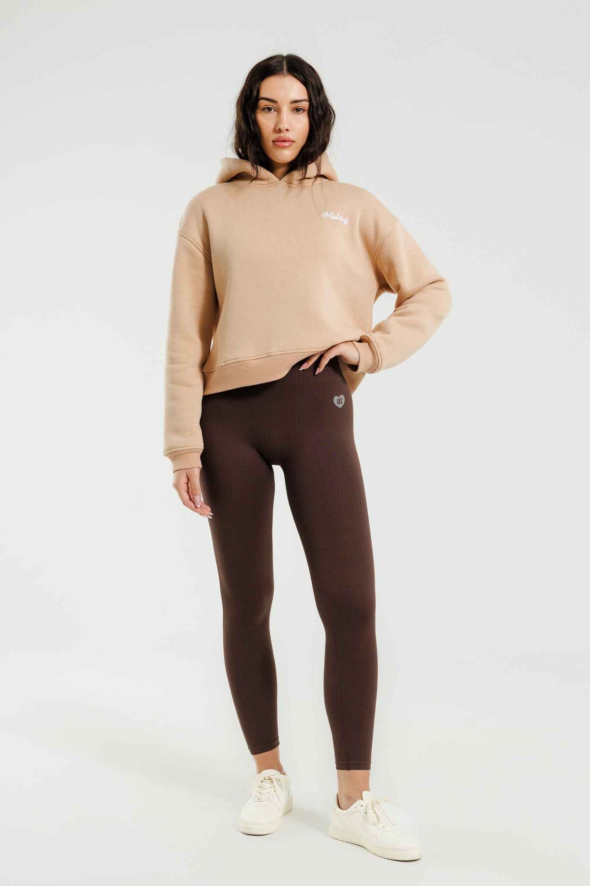Damska bluza dresowa z kapturem beżowa - Everly SOFT PRO