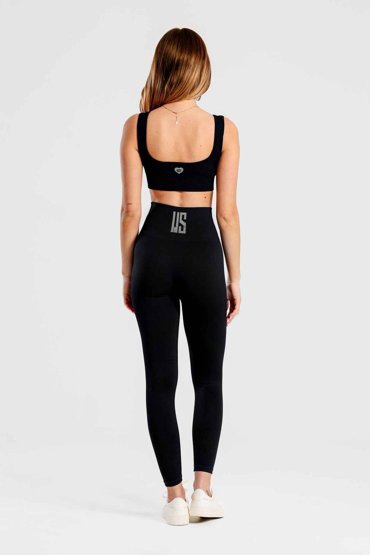 Zestaw bezszwowy prążkowany top + legginsy czarny - Sunset