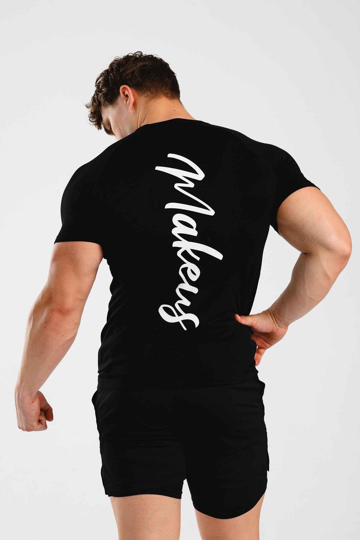 T-shirt męski bezszwowy techniczny czarny Colorado - MAKEUS