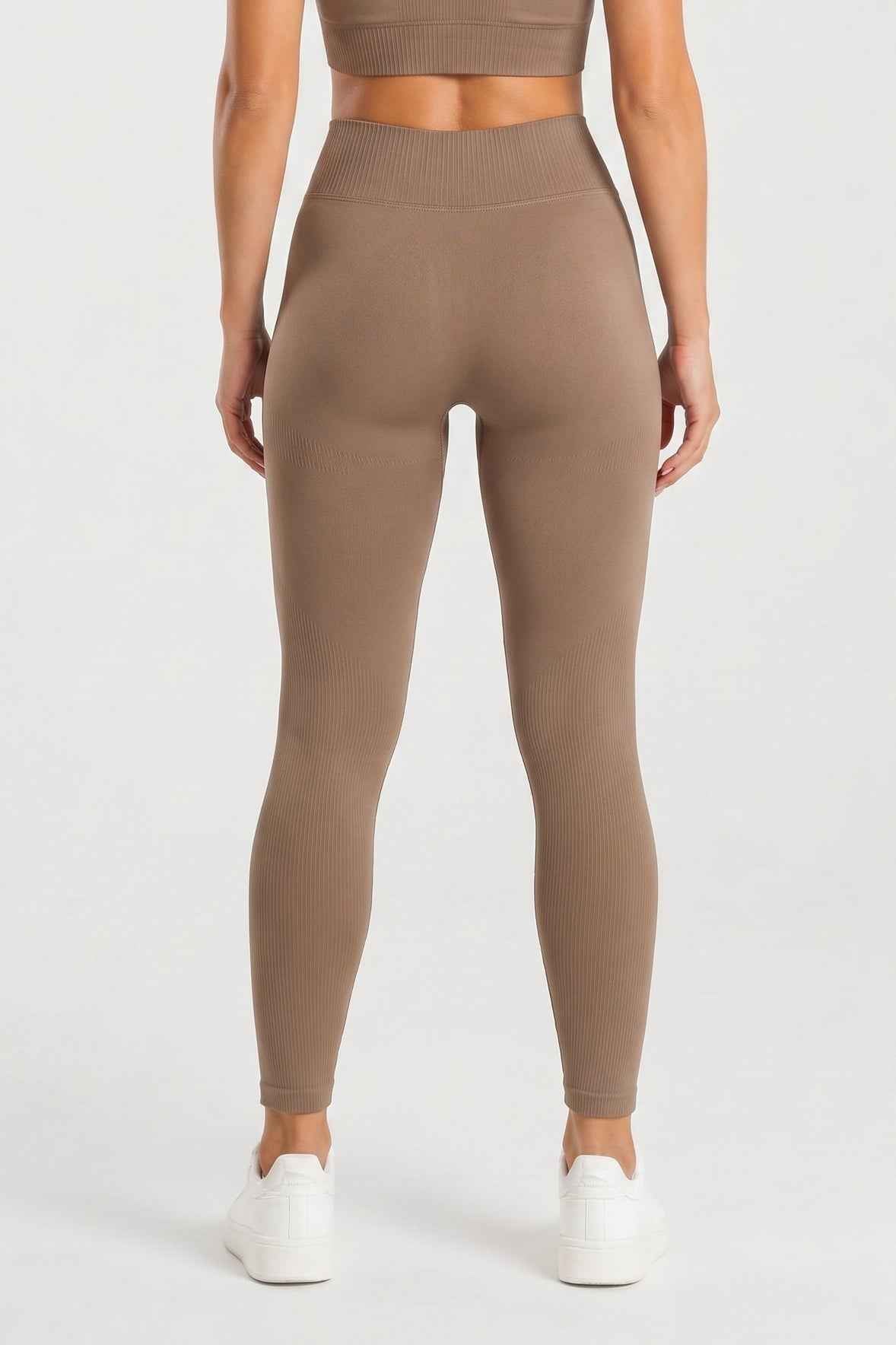 Legginsy bezszwowe asymetryczne V CUT latte - Malibu