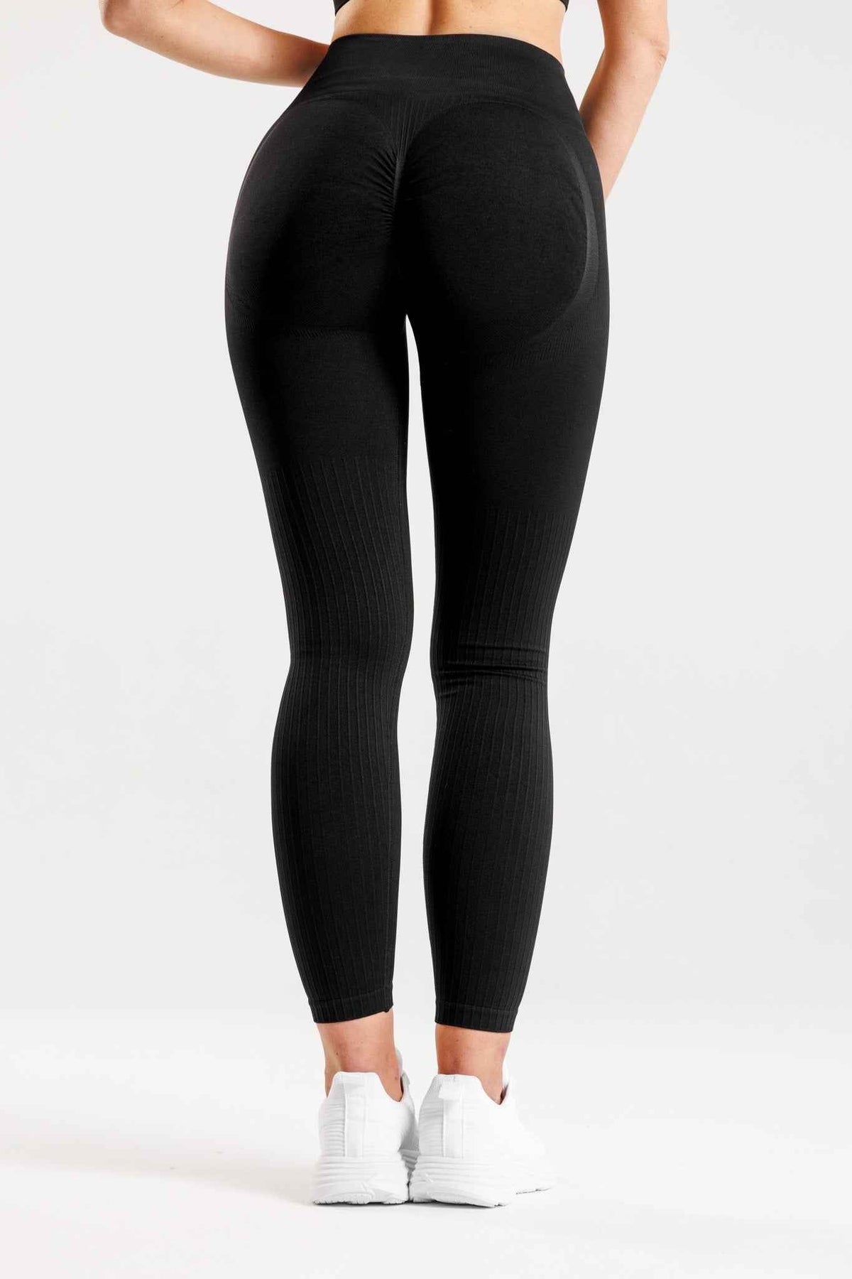 Legginsy bezszwowe PUSH UP PRO II czarne - Nevada