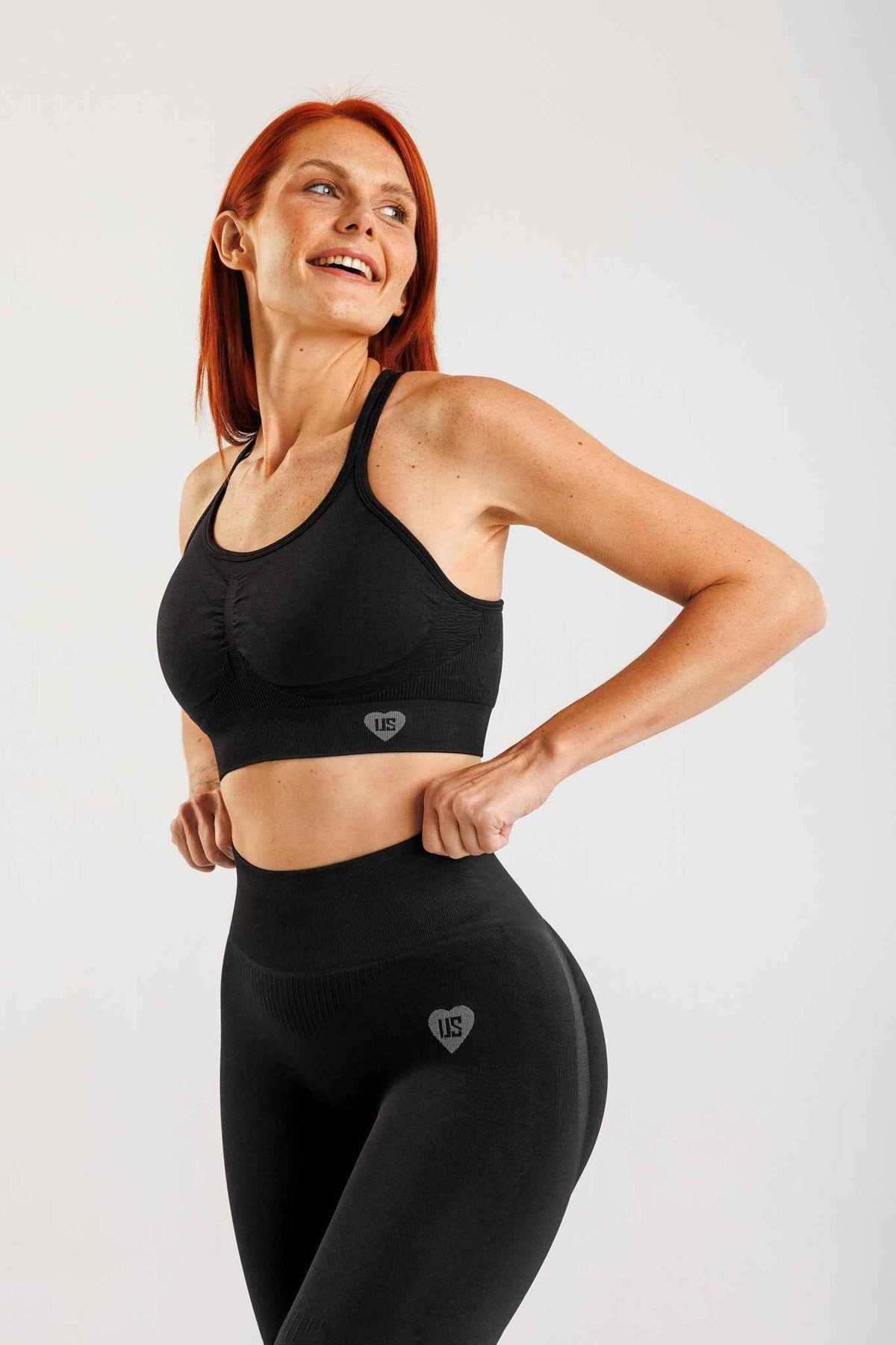 Legginsy bezszwowe PUSH UP PRO II czarne - Nevada